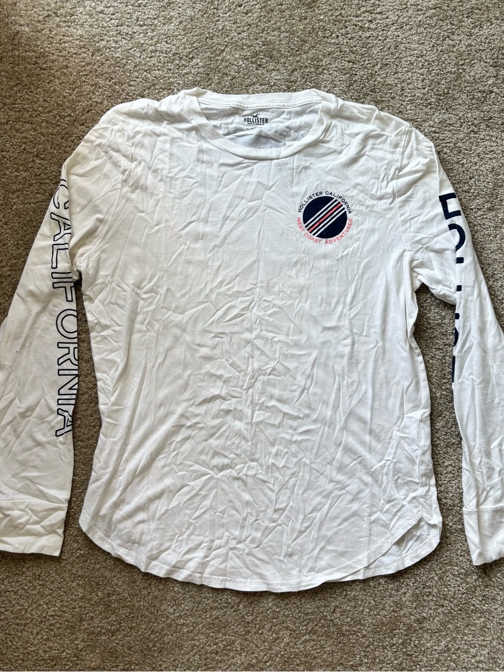 white hollister california long sleeve
